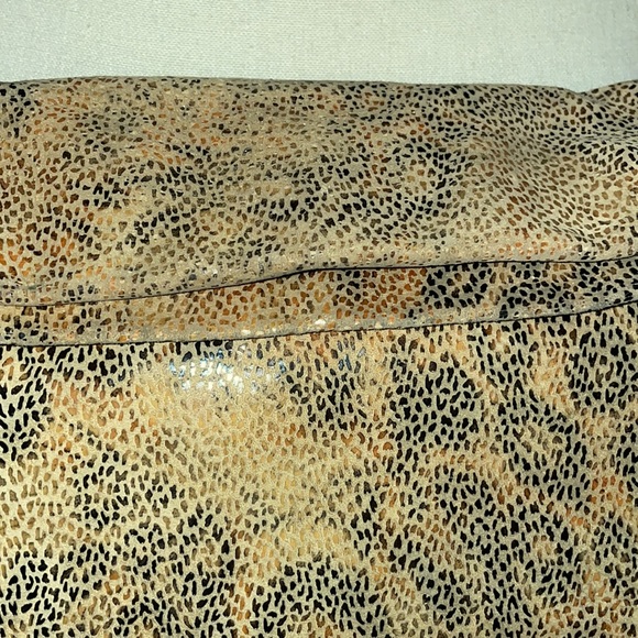 KATE LANDRY LEATHER SHOULDER BAG. - Picture 6 of 9